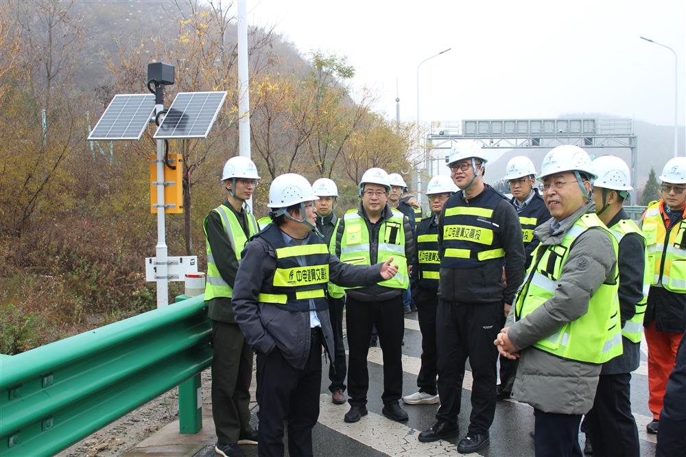 中电(sh)建冀交高投公司ʎ太行山高速邢邯段开展综合督导检? width="629px" height="399px">
				                                                                <h3>中电(sh)建冀交高投公司ʎ太行山高速邢邯段开展综合督...</h3>
				                                                                <div></div>
			                                                                </li>
                                                                        
                                                                    
                                                                             <li id="c6wc2ee0"    class="item"  style=